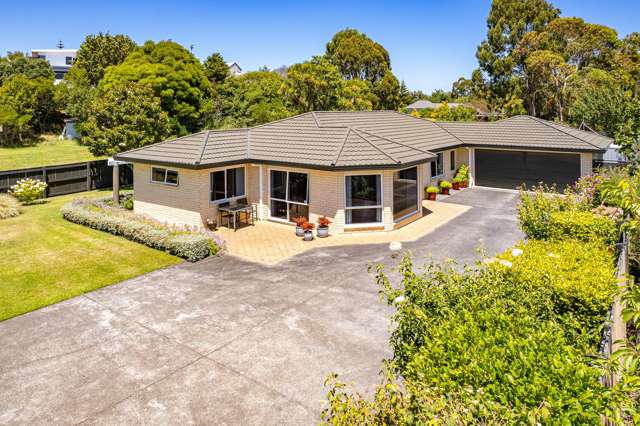 13 Norfolk Drive Otamatea_1