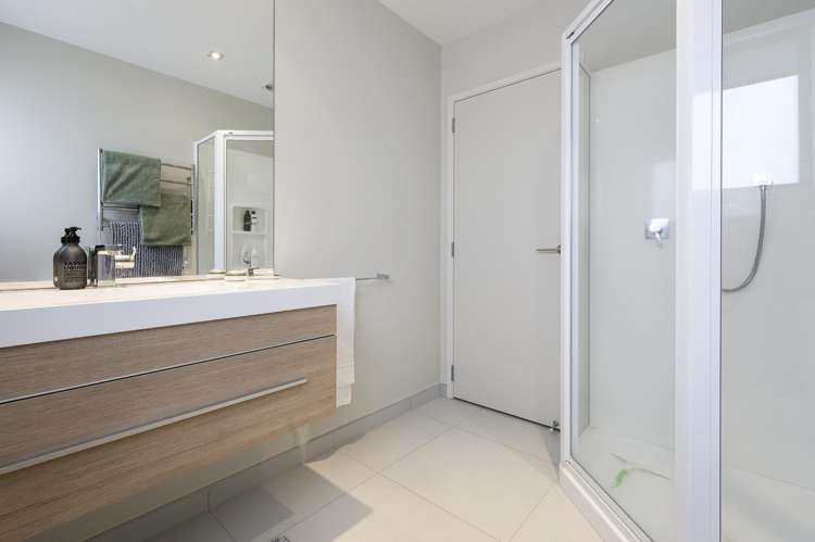 2 Jacob Street Brookfield_27