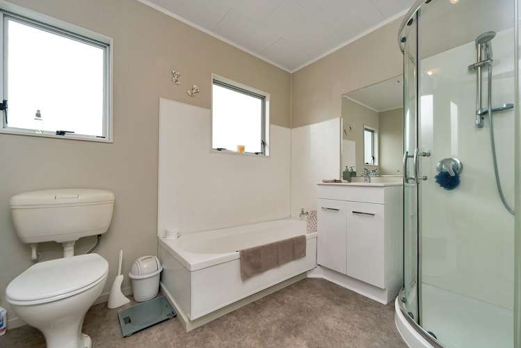 104a Wharf Road Te Atatu Peninsula_7