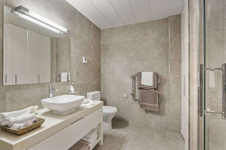 18 Beacon Road Riverhead_38