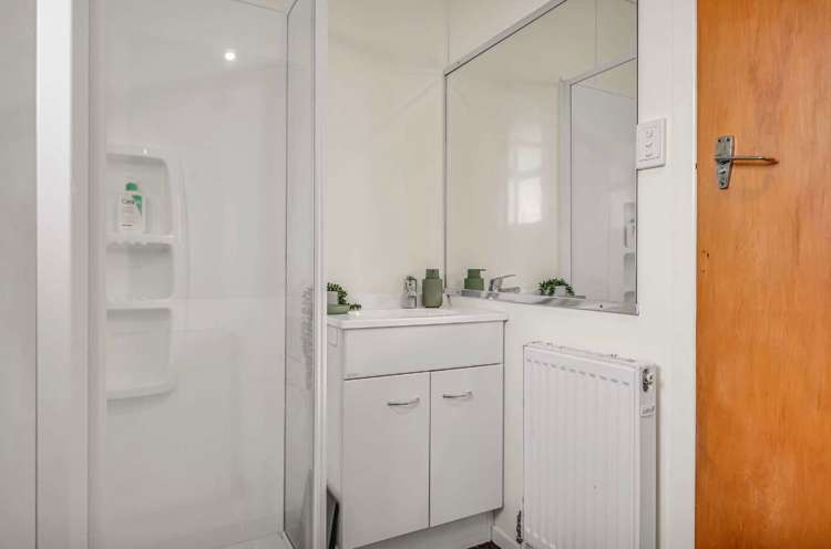 56 Devon Road Springvale_14