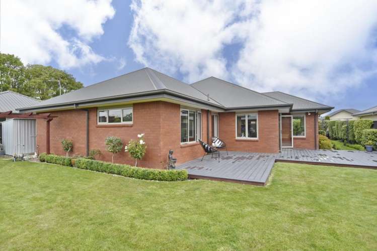 13 Wisteria Lane Rangiora_21