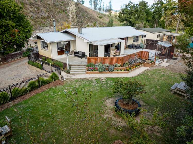 207 Eighty Eight Valley Road Wakefield_1