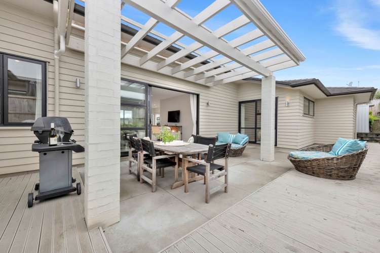 1 Motukaraka Drive Beachlands_13