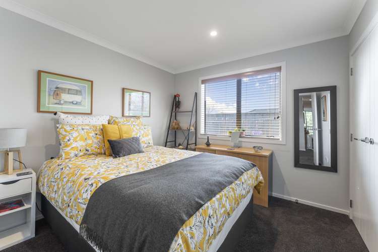 12 Dow Chung Place Otaki_9