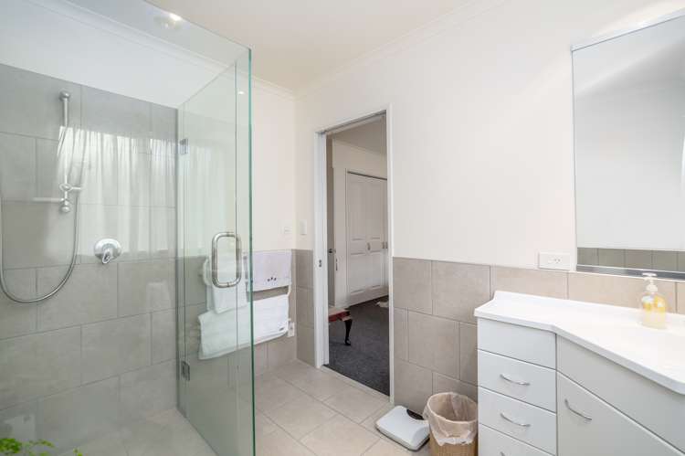 6 Bunny Street Masterton_11