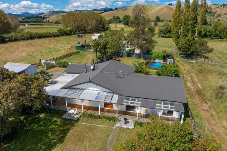 132 Whitby Road Wakefield_17