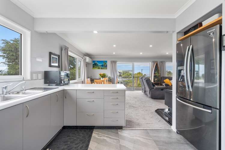 14 Frances Street Taieri Mouth_17