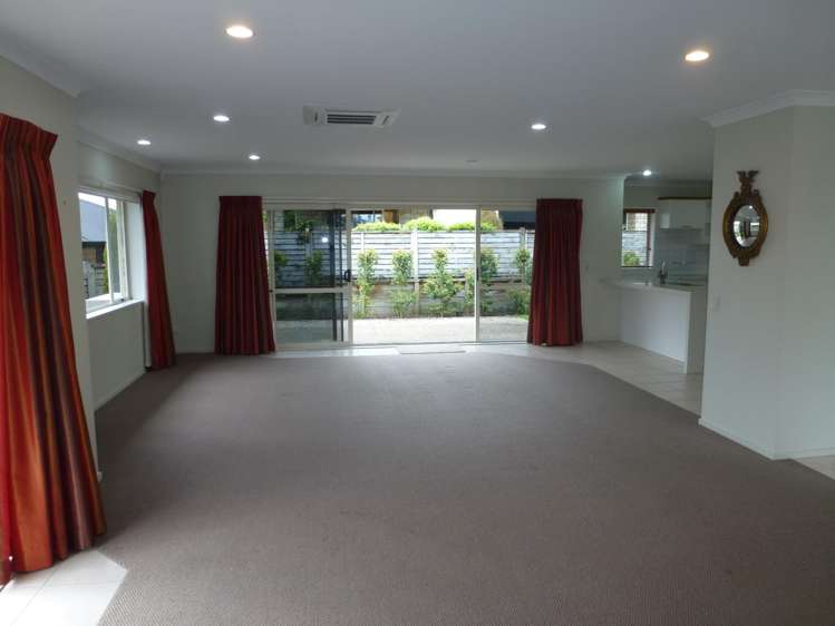 8a Holmwood Park Drive Morrinsville_8