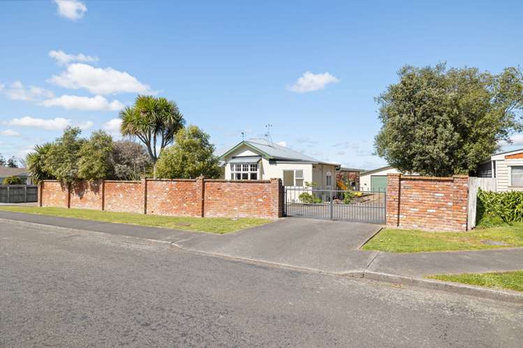 32 Port Street West_0