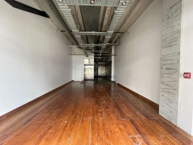 Shop 4/12 Jellicoe Street Auckland Cbd_6