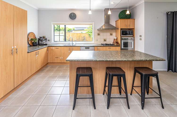 3 St Johns Heights St Johns Hill_9