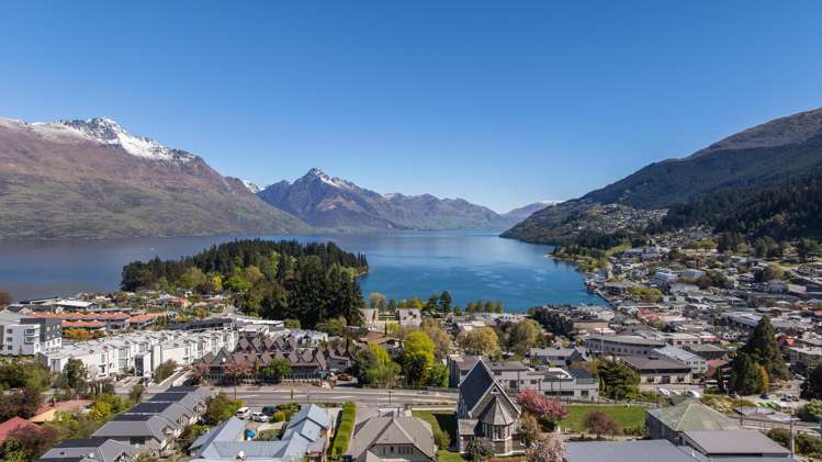 9 Edgar Street Queenstown_22
