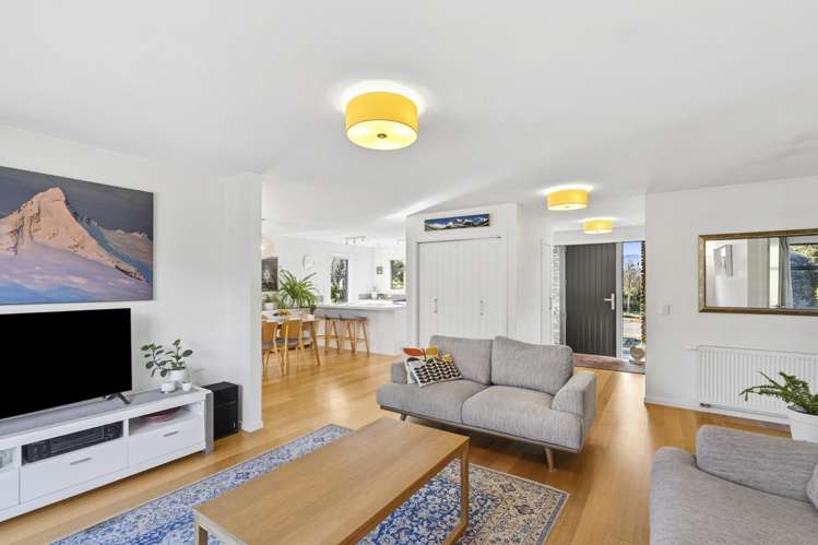 11 Hikuwai Drive Albert Town_6