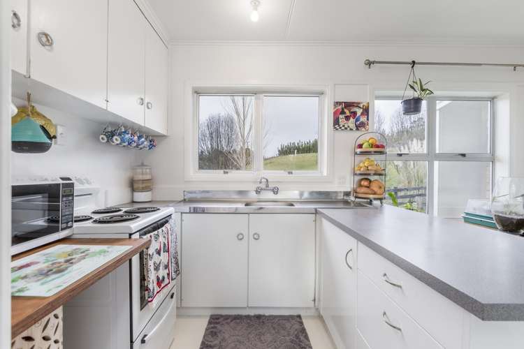 1 Coronation Street Wellsford_5