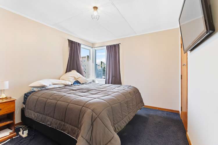 16 Cumming Street Okato_15