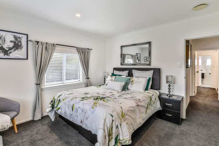 84 Shaw Road Oratia Waitakere City Houses for Sale One Roof