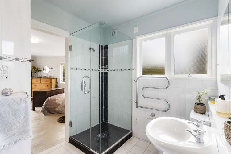 96 Ngataringa Road Devonport_8