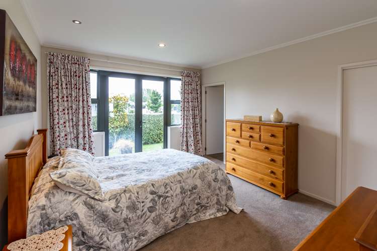 68 Liffey Springs Drive Lincoln_12