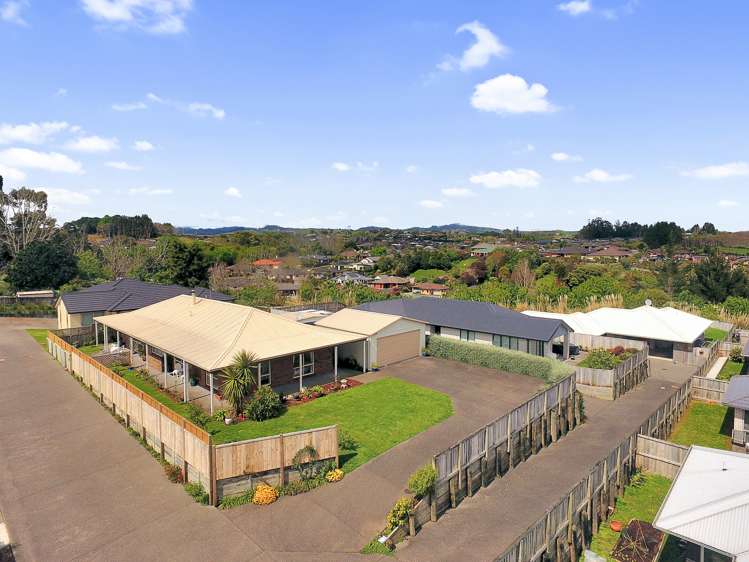 11 Kirk Lane Ohauiti_26