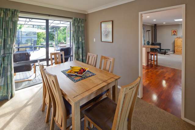 23 Bramley Drive Farm Cove_4