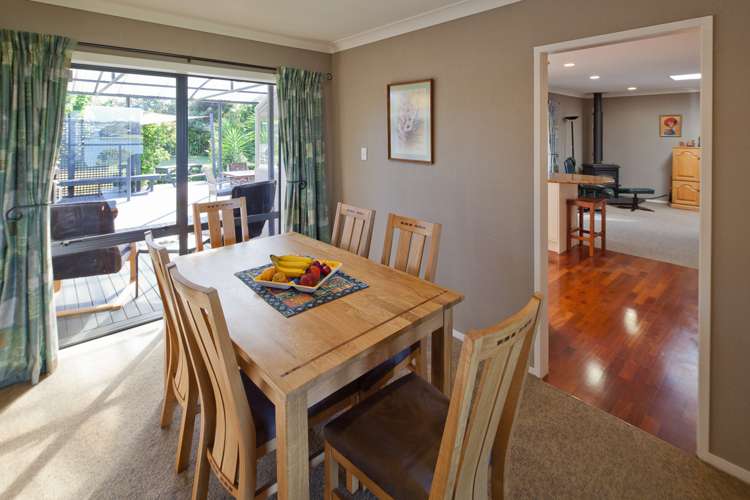 23 Bramley Drive Farm Cove_4