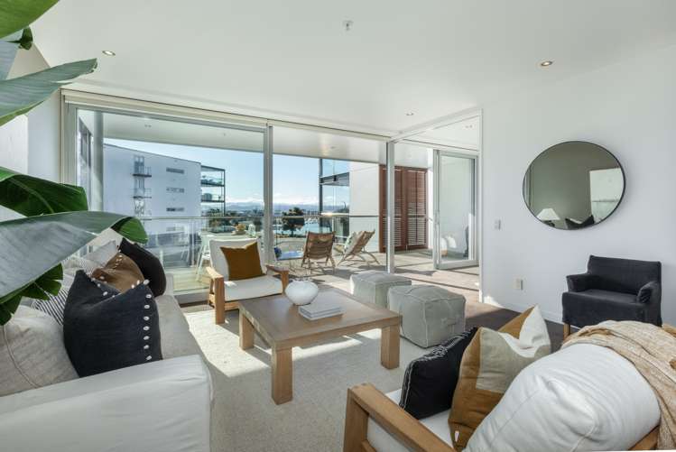 303/14d West Quay Ahuriri_1