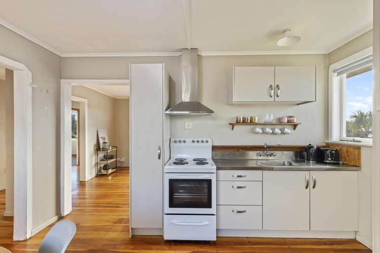 2 Watene Crescent Waitara_12