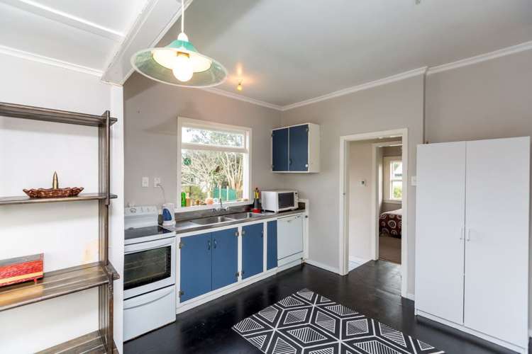 10 Fox Street Okato_7