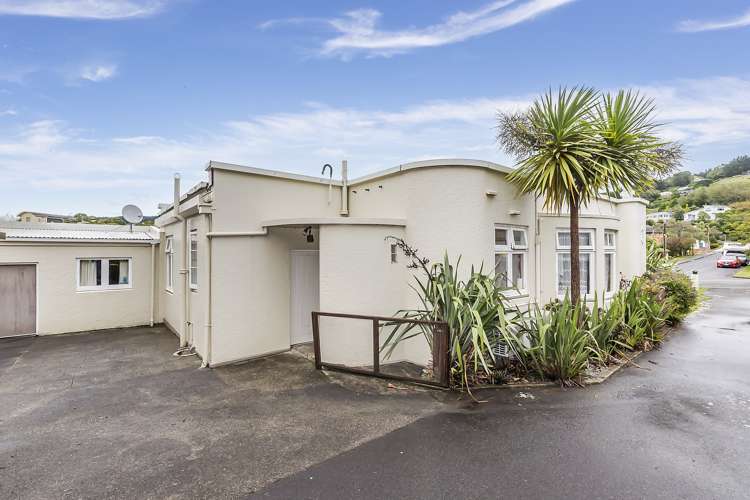 7 Roy Street Tawa_10