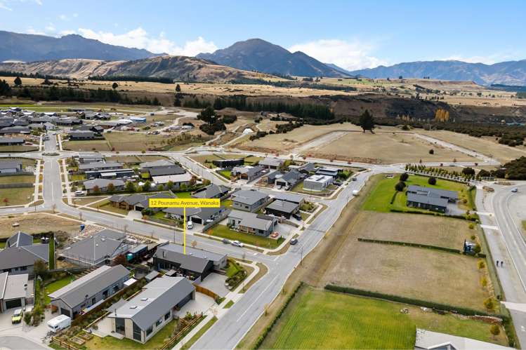 12 Pounamu Avenue Albert Town_31