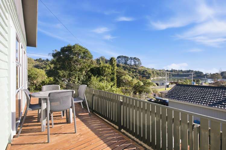 38 Whakapaki Street Urenui_7