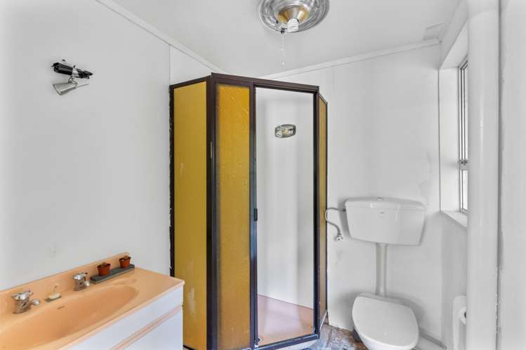 65 Lupin Road Otaki_20