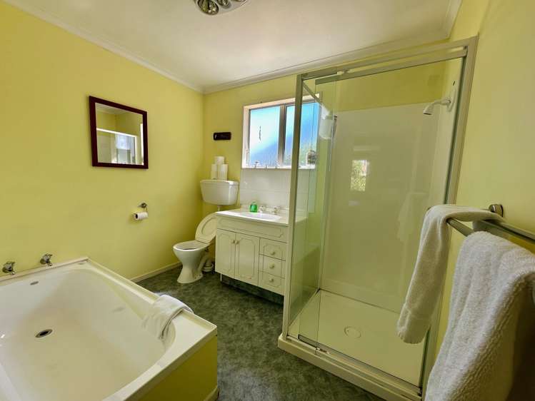 30 Tarata Street Kaka Point_18