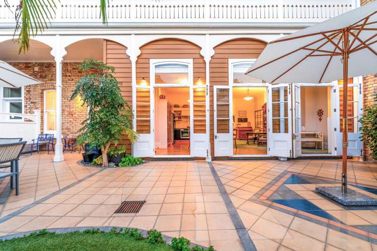 5B King Edward Parade Devonport_10