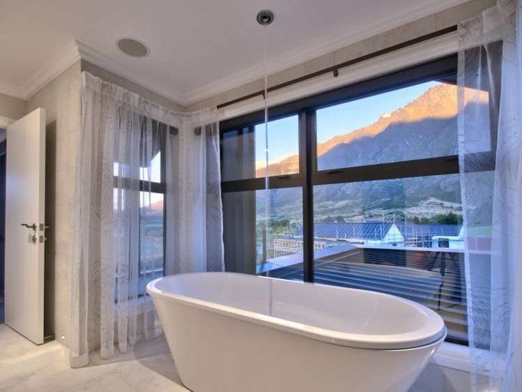 9 Bretby Court Jacks Point_17