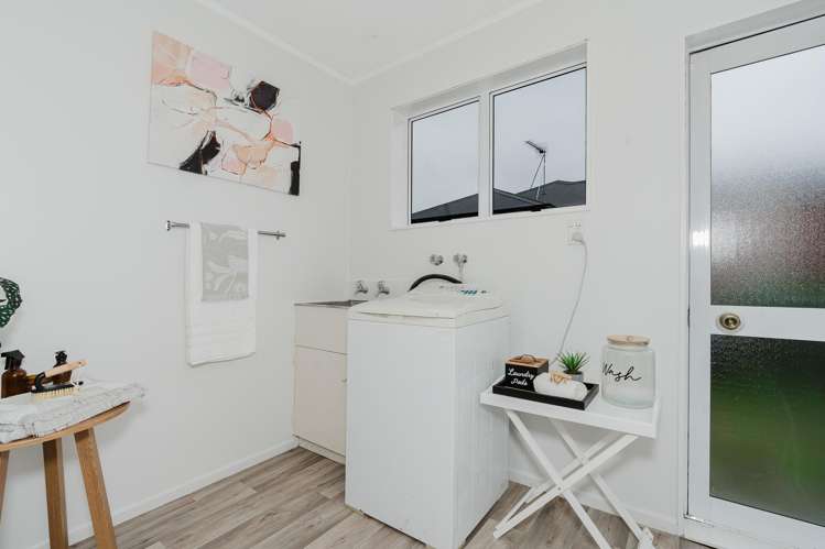 1b Wall Street Nawton_14