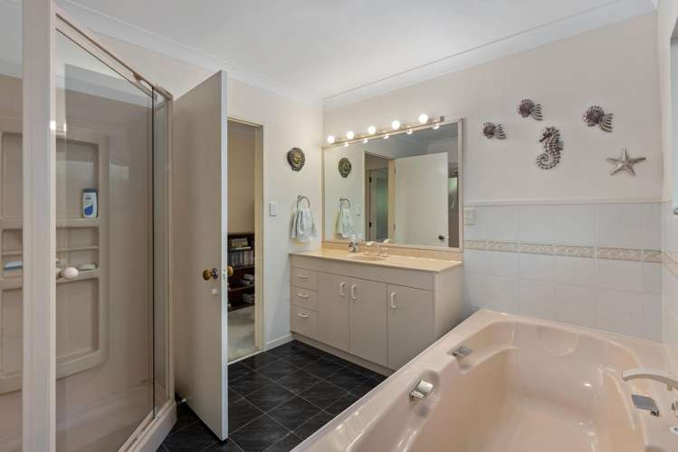 28 Swann Beach Road Stanmore Bay_13