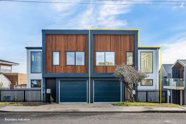 Sophisticated Coastal Contemporary Comfort