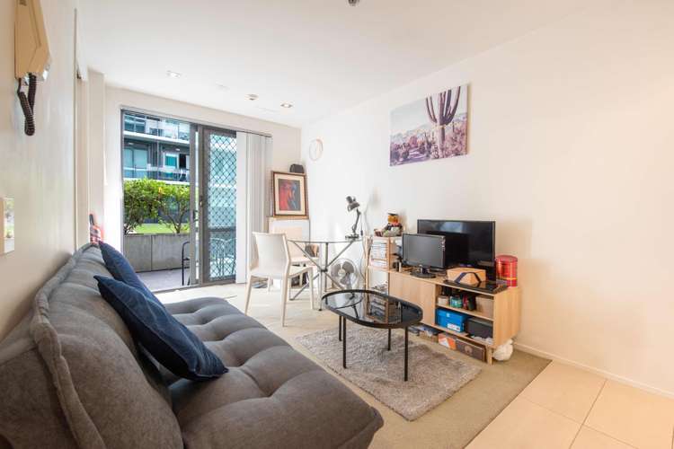 117/2 Dockside Lane Auckland Central_5