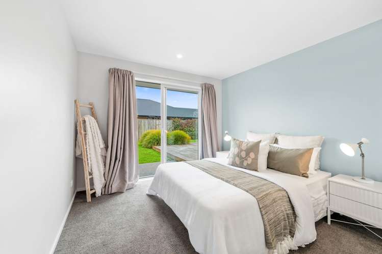 40 Craig Thompson Drive Lincoln_14