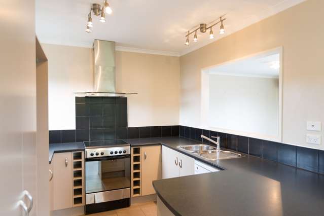 8 Belle Maison Court Levin_1