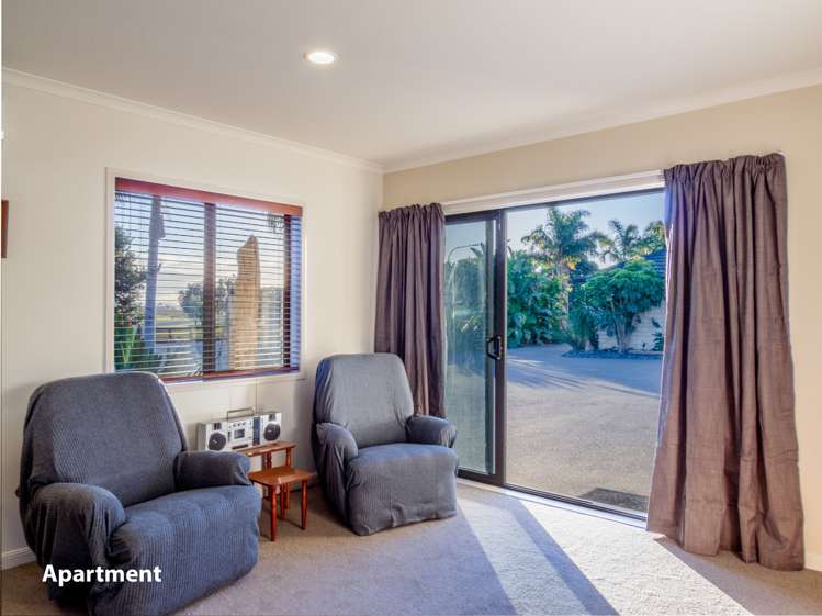 2 Ohuirehe Road Coastlands_29