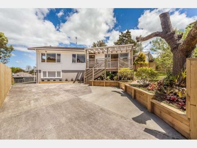 Three Bedrooms in Saint Johns