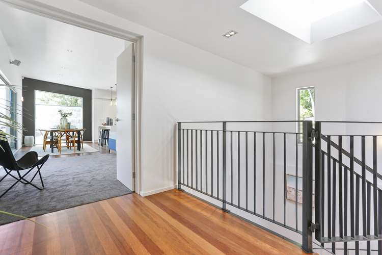 14 Poturi Streams Avenue Titirangi_9