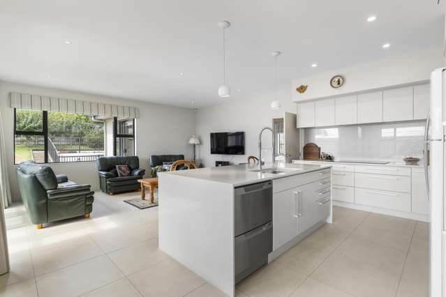 18 Lydiard Place Beachlands_4