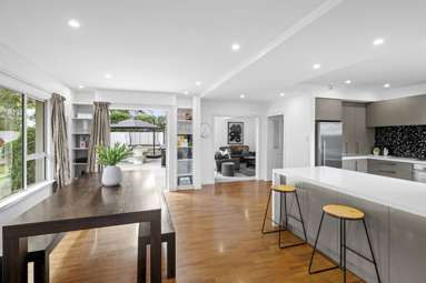 205 Clyde Road_1