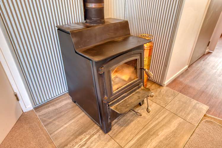 11 Bowen Street Kokatahi_12