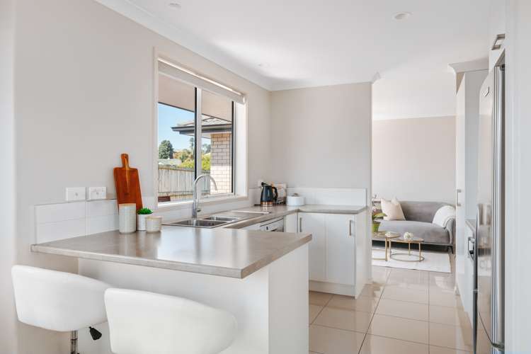 12 Fairfax Crescent Pyes Pa_9