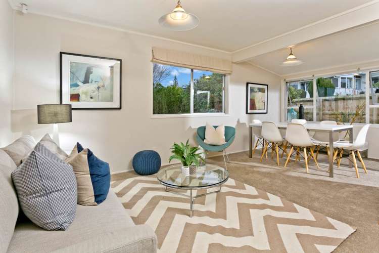 23 Marina Road Torbay_1